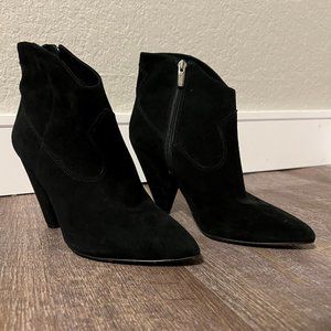 Vince Camuto Black Suede Movinto Heeled Booties Size 7